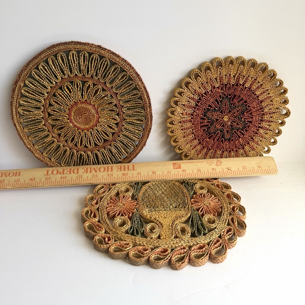 Vtg Raffia Straw Wicker Rattan Trivets Hot Pad Wall Decor Boho 3 Pc Cottagecore - Picture 5 of 7